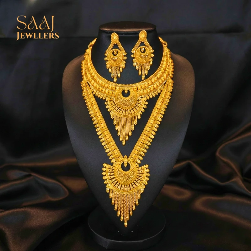 18K Traditional Gold Crescent Motif Semi-Bridal Jewellery Set